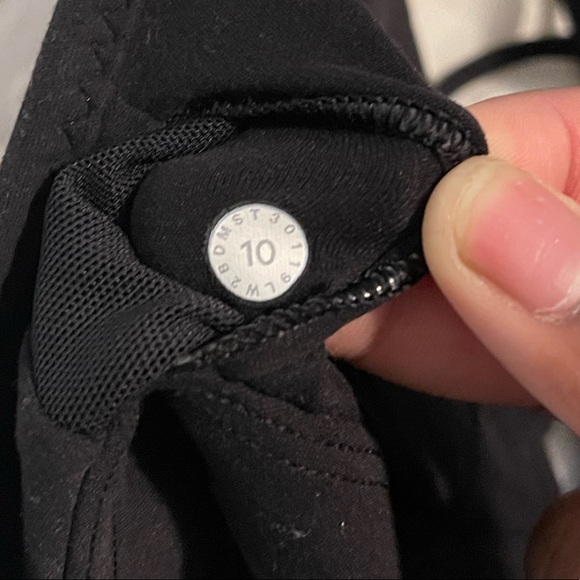 lululemon athletica Black Strappy Bra - Picture 3 of 3